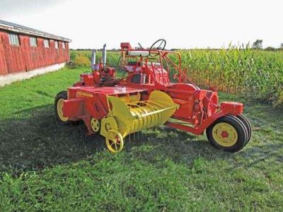 Reader Holland SP166 Baler Stories Image